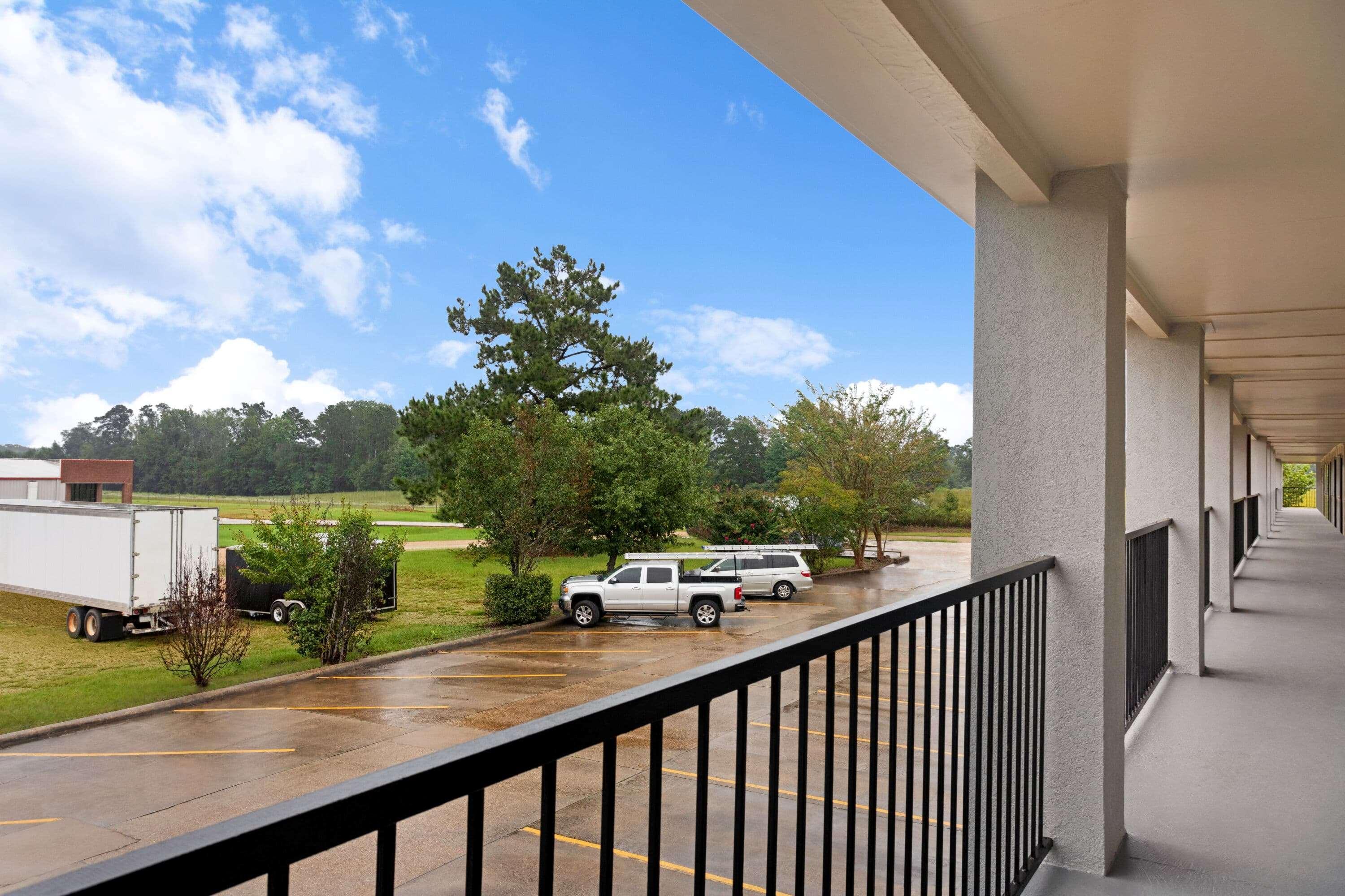 Super 8 By Wyndham Brookhaven Hotel Exterior photo